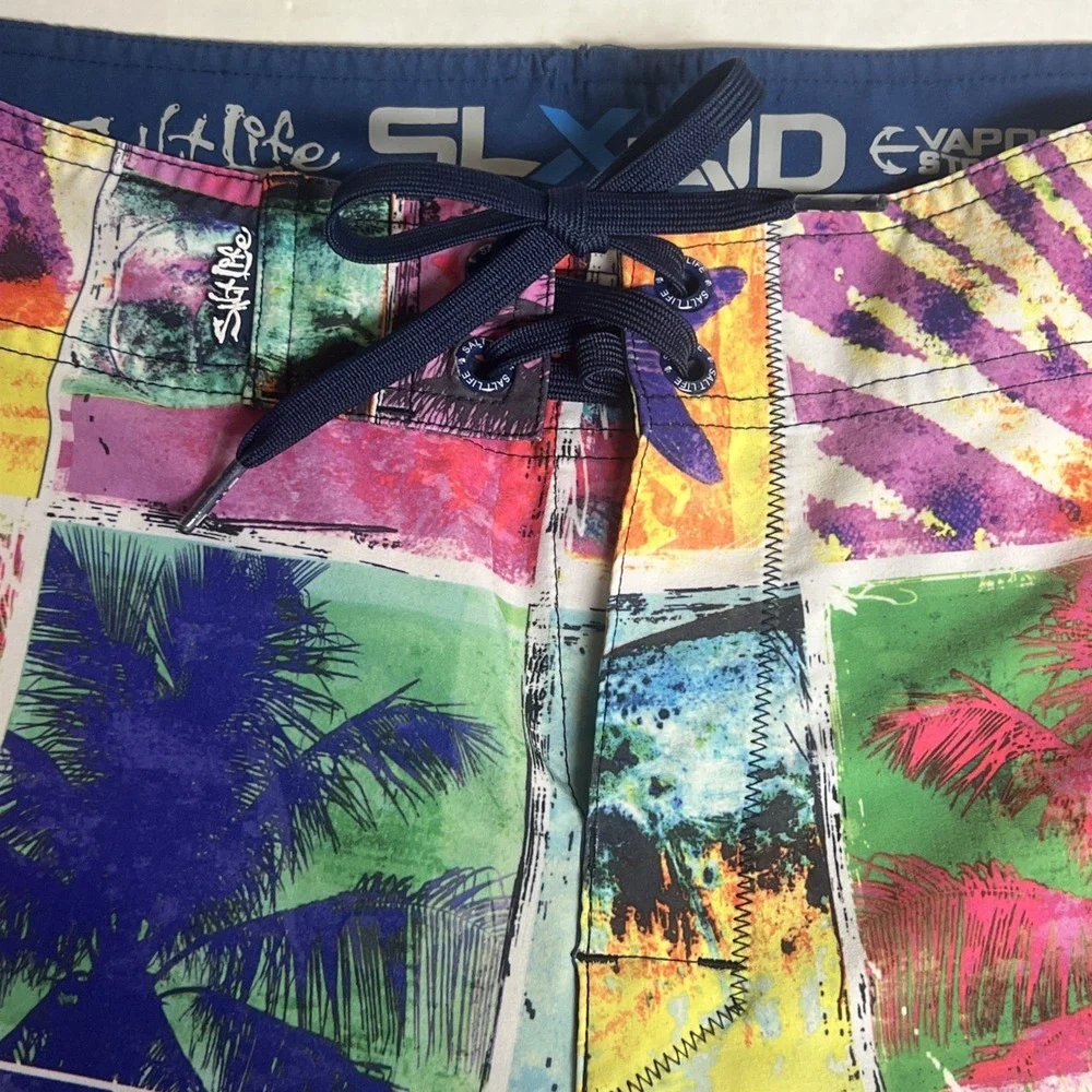 Salt Life SLX -QD Board Shorts  32 Men's Colorful Beach Fishing Stretch